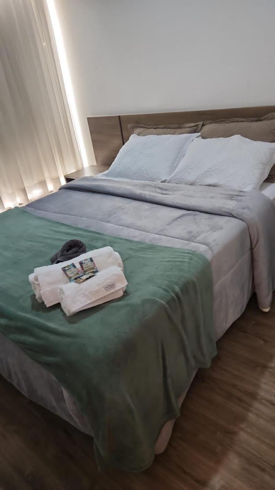 Apto Inteiro Sala E 1 Na Barra Olimpica Apartamento *