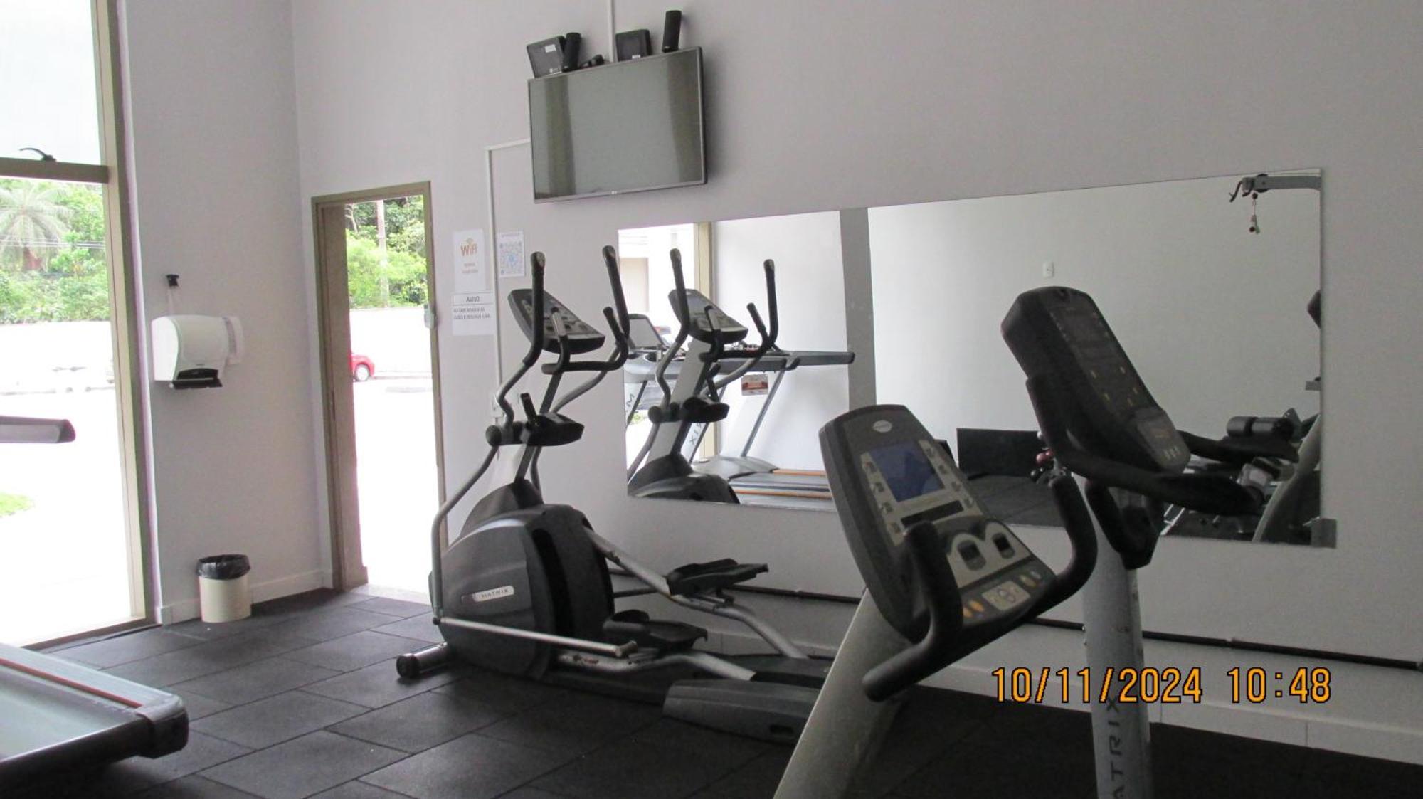 Apto Inteiro Sala E 1 Na Barra Olimpica Apartamento *